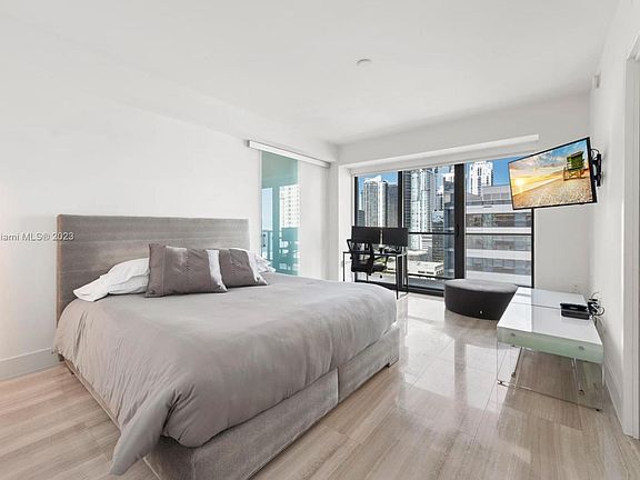 5th image of 1451 Brickell Ave Unit 1701