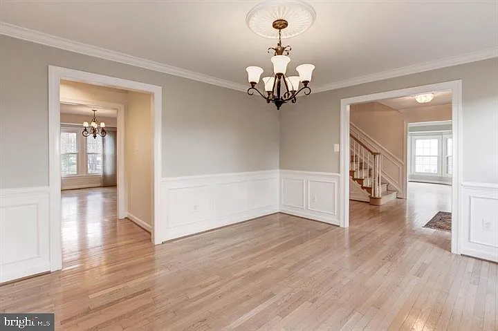 14213 Floral Park Dr — Photo 10