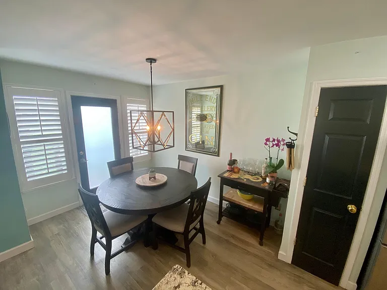605 Country Village Dr — Photo 7