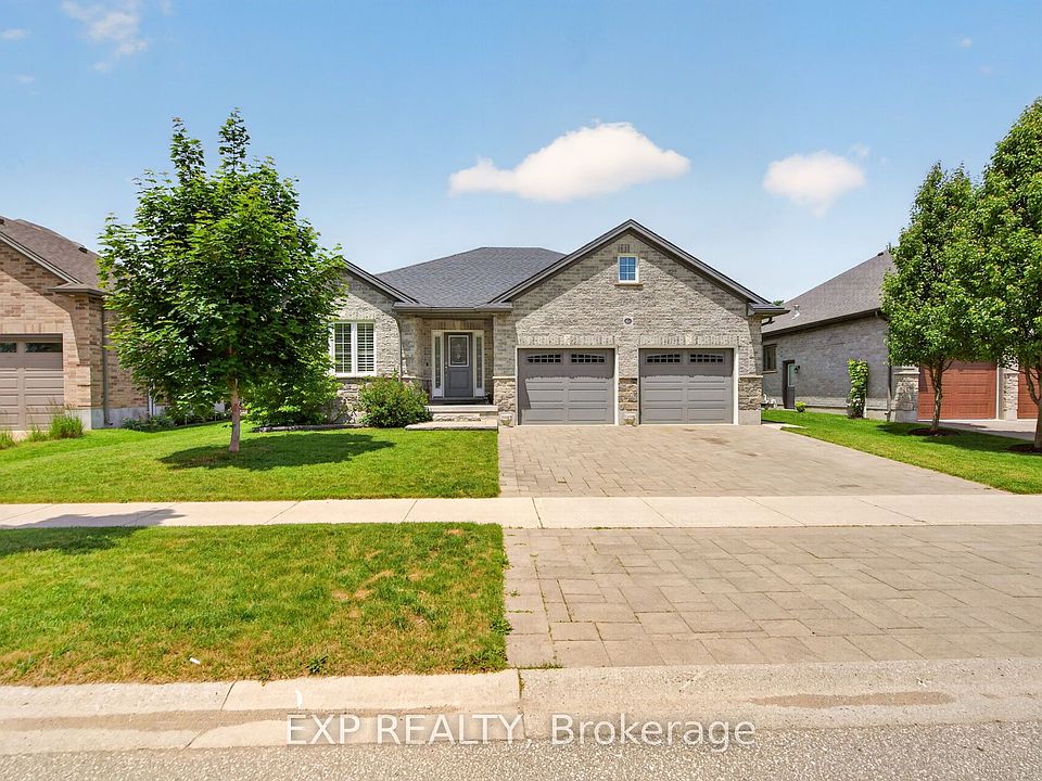 1st image of 6 Caverhill Cres