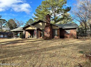 632 Briarcliff Cir, Jackson, MS