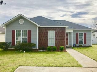 210 Norman Ln, Warner Robins, GA 31093