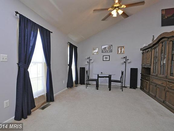 2nd image of 73 Barclay Ln