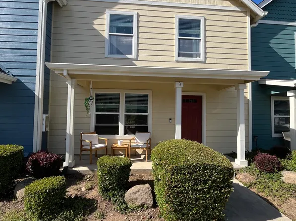2099 Hartford Dr Unit 3, Chico, CA 95928