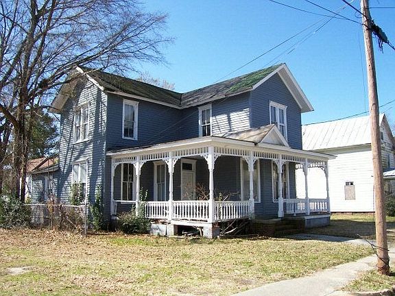 2nd image of 113 W Burgess St