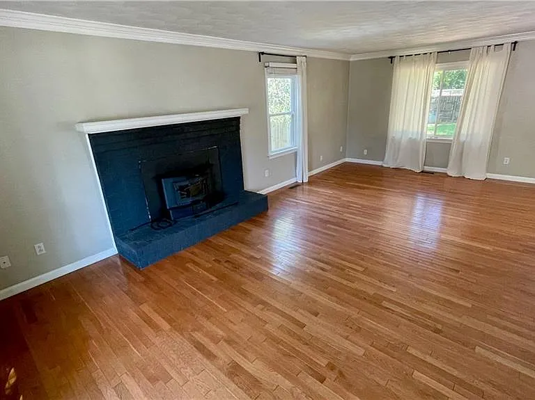 2040 Grey Fox Ln — Photo 28