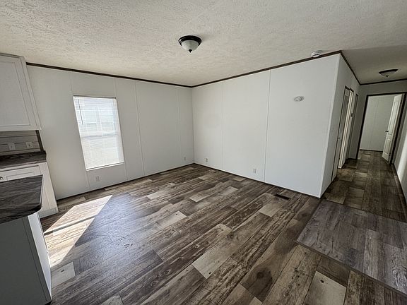 3rd image of 510 SW 132nd Ter #11-016