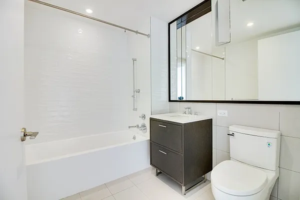 Rented by EXR | media 5