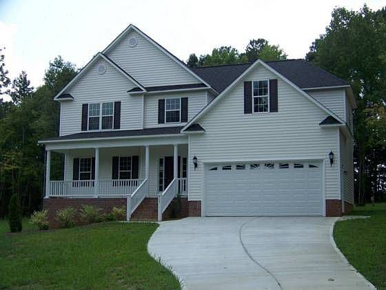 1st image of 417 Barrette Ln