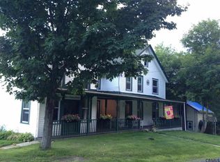 333 Hoags Corners Rd, Averill Park, NY 12018