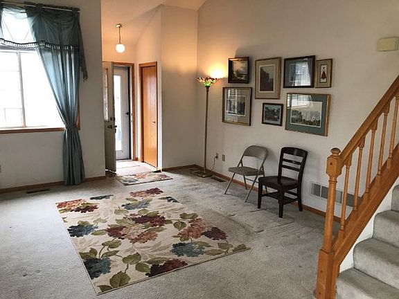 2nd image of 1845 Donegal Dr APT 6