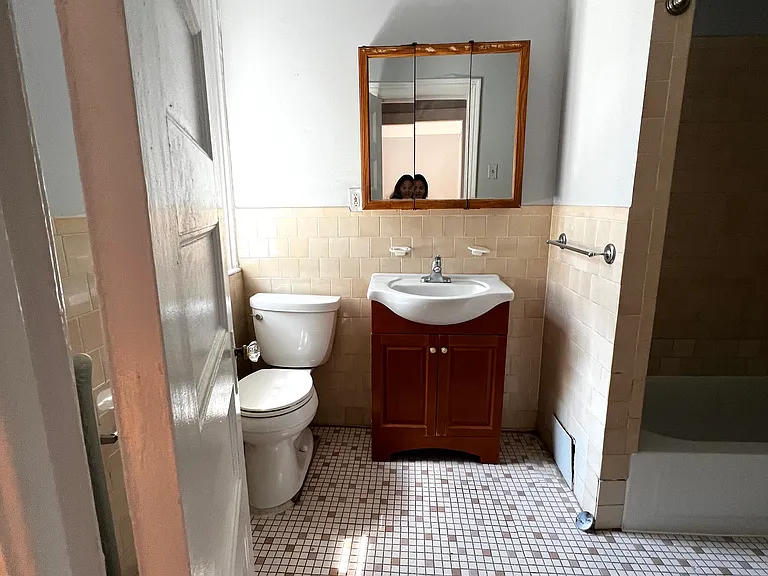 10 Arlington Ter #1 — Photo 19