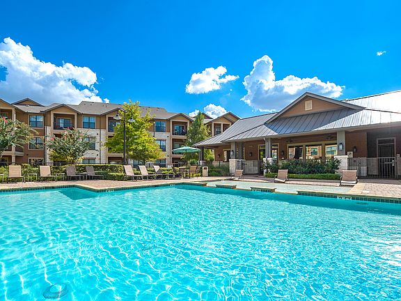 5th image of 1320 Austin Hwy APT 10307