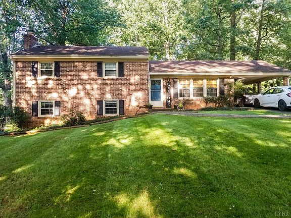 2nd image of 371 S Dawnridge Dr