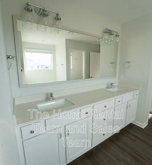 257 Brookline Dr — Photo 13