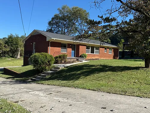 424 Bridge View Rd Photo 1