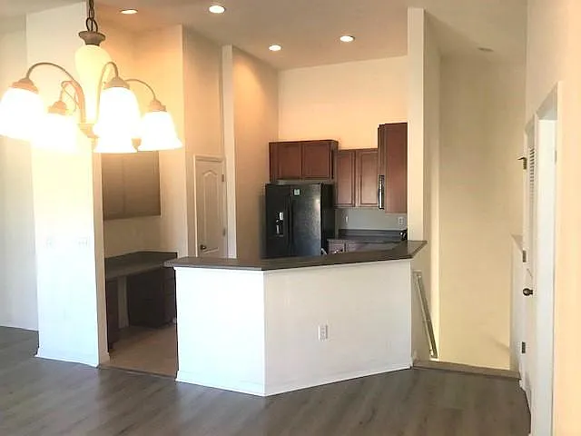 7708 Red Mill Cir — Photo 9