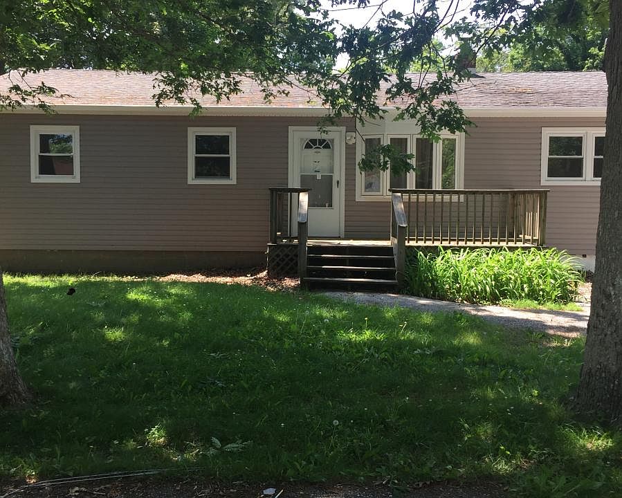 1st image of 92 Daisy Dr