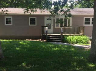 92 Daisy Dr, Mastic Beach, NY 11951