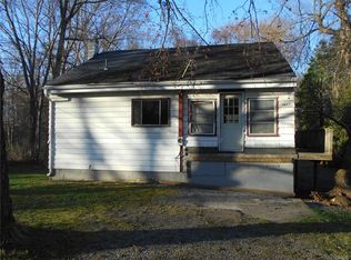 1627 Chestnut Ridge Rd, Chittenango, NY 13037