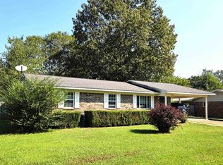 2701 Ozark St, Mena, AR 71953