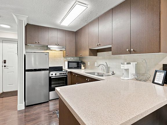 5th image of 4360 Lorimer Rd #324