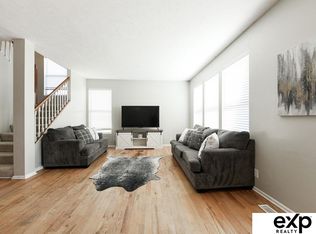 16414 Corby St, Omaha, NE 68116