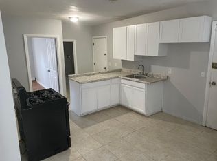 25 Hillhurst Ave #1L, Providence, RI 02909