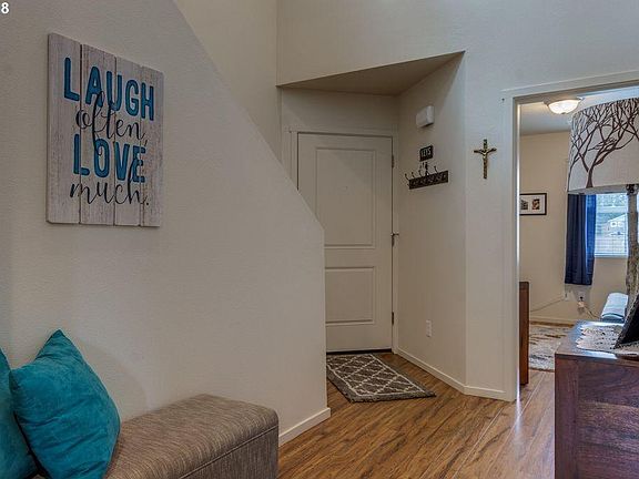 Main Floor Entry
