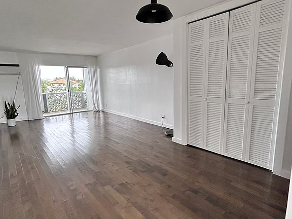 4th image of 13105 Ixora Ct APT 307