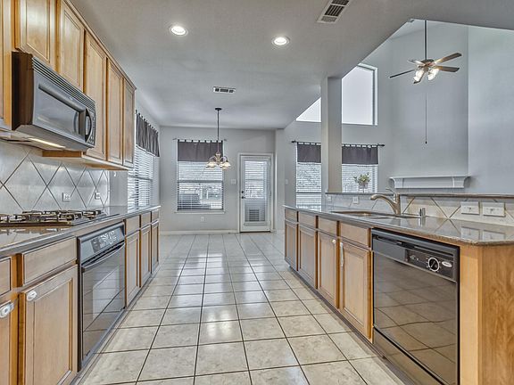 3rd image of 4609 Pine Brook Dr