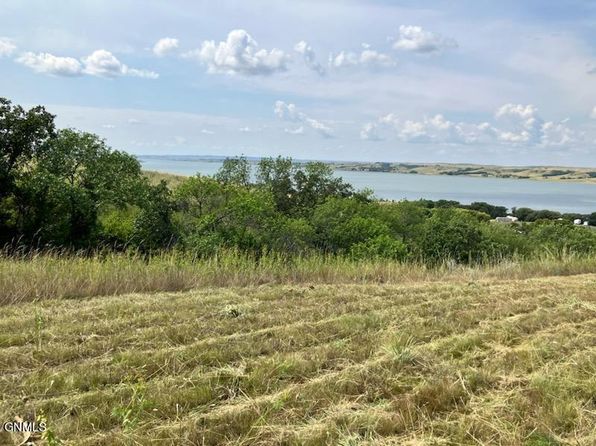 102 Hannah Trl SW, Linton, ND 58552