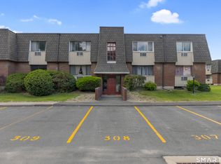 291 High Path Rd UNIT 291, Windsor, CT 06095