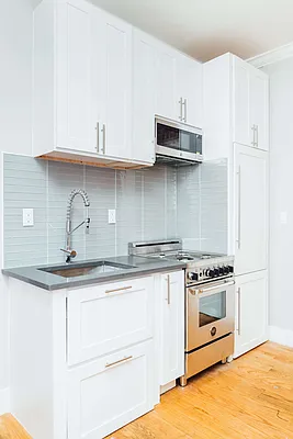 Rented by Nooklyn NYC LLC | media 39