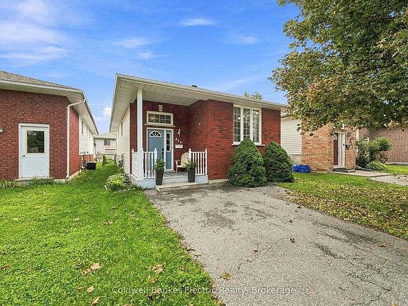 2nd image of 854 Abbey Ln