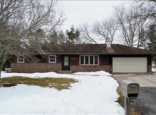 10210 Blazer Ct, Machesney Park, IL 61115