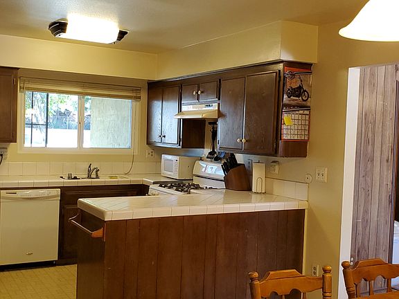2nd image of 8718 Los Coches Rd