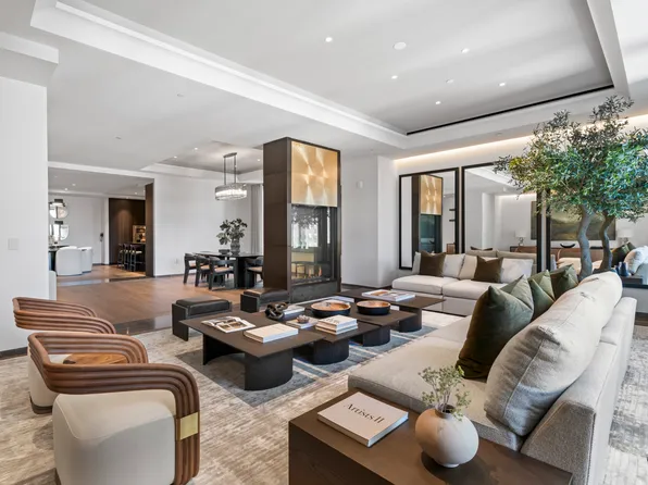 730 Fifth Avenue image 2 of 46