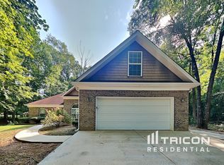 45 Pebble Creek Dr, Covington, GA 30016