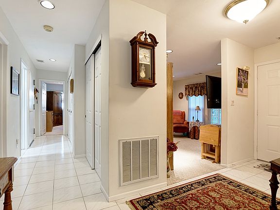 2nd image of 116 Colony Dr