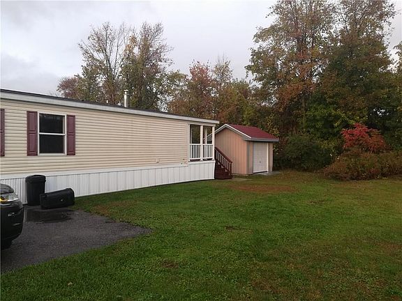 4th image of 389 Sandybrook Dr