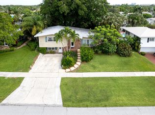 517 Anchorage Dr, North Palm Beach, FL 33408