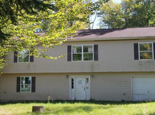 1222 Winding Way, Tobyhanna, PA 18466