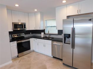 3010 58th Ave S UNIT D, Saint Petersburg, FL 33712