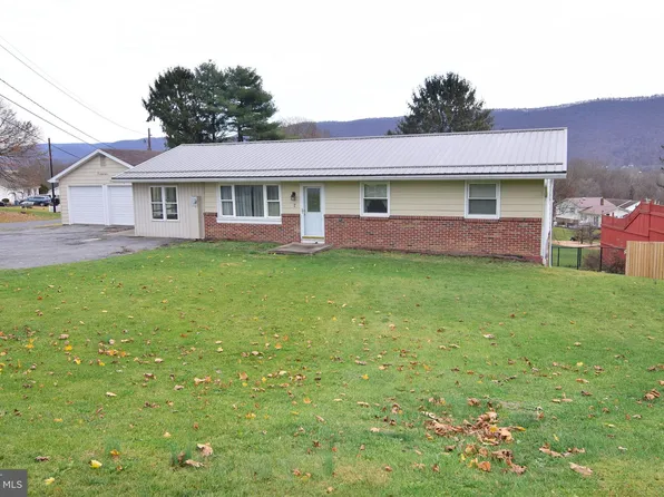 12 Scenic Dr, Lewistown, PA 17044