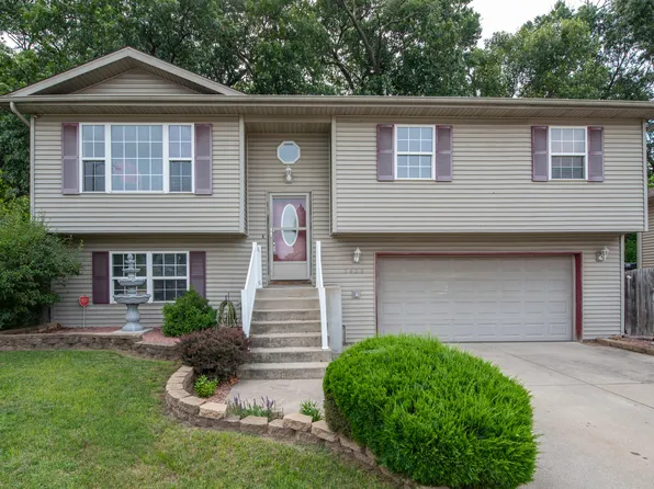 2428 Sea Horse St, Portage, IN 46368