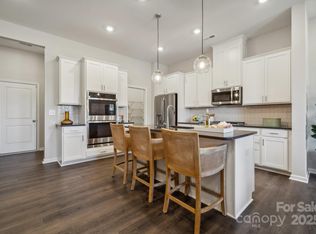 306 Silver Fleet Dr, Indian Trail, NC 28079