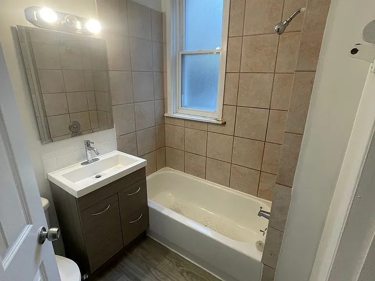 2346 W Taylor St #1-R — Photo 5