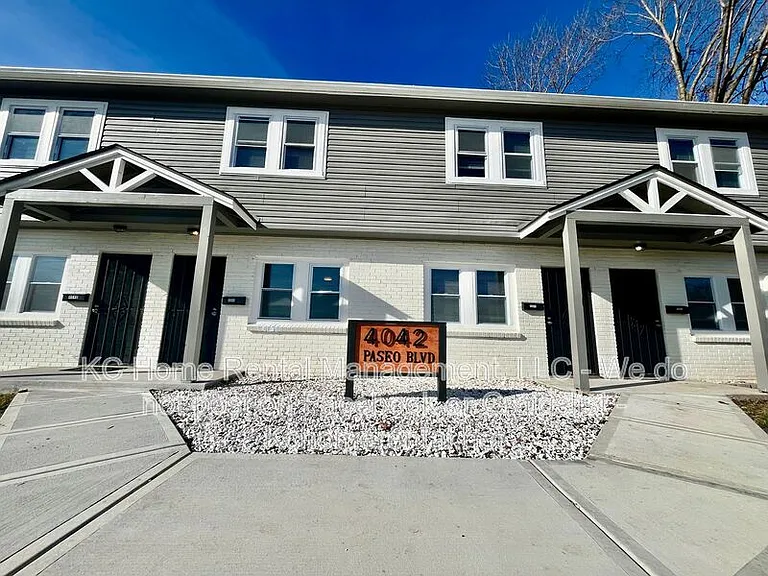 4042 Paseo Blvd — Photo 2