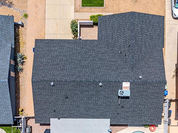 2nd image of 752 W POSADA Avenue